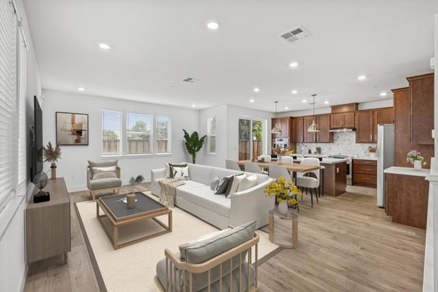857 Fatima Ln, Morgan Hill CA: https://media.crmls.org/mediaz/39764b39-329a-4b84-93a6-1d3b9f38aecb.jpg