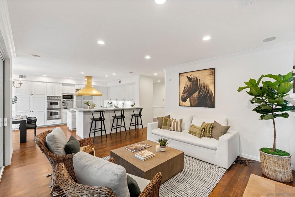 4727 Plummer Ct - photo 6