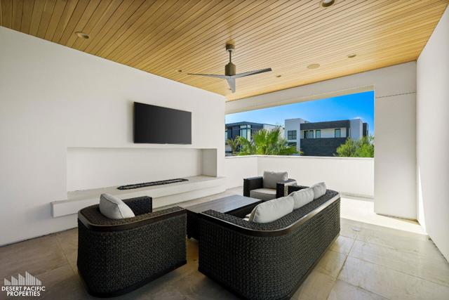 61126 Goodwood Dr, Thermal CA: https://media.crmls.org/mediaz/397667da-fca6-4037-a072-6f5d2ac42ec7.jpg