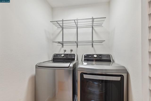 4104 El Nido Ranch Rd, Lafayette CA: https://media.crmls.org/mediaz/39771870-7077-48f5-9c48-ac946def8d6b.jpg