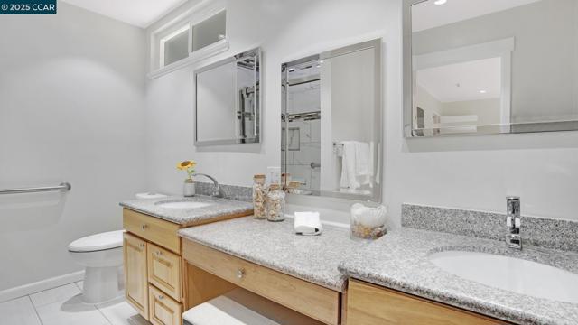 5517 Kirkwood Dr, Concord CA: https://media.crmls.org/mediaz/39774ccb-f8f4-4d35-b84d-20067cfc22a4.jpg