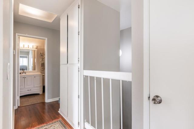 1883 Cherokee Drive, Salinas CA: https://media.crmls.org/mediaz/3979b3fe-47f1-48a6-8ce8-381c149feffe.jpg