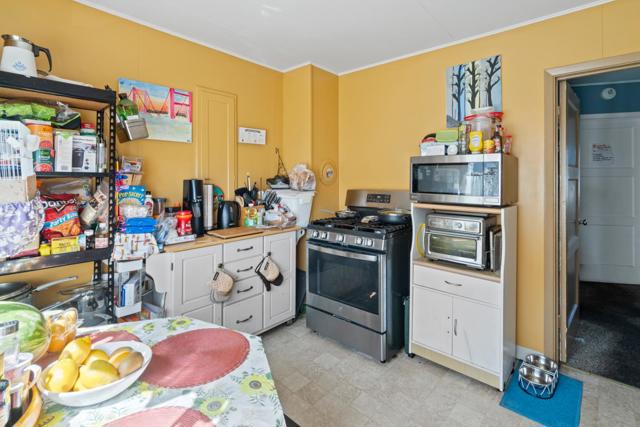 150 Athens Street, San Francisco CA: https://media.crmls.org/mediaz/397a16ac-179b-46ad-a289-73a206cd304f.jpg