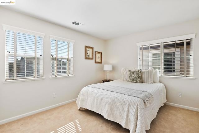 115 Tennyson Ct, Discovery Bay CA: https://media.crmls.org/mediaz/397bb058-67b9-466a-a2e6-6b6b4d399787.jpg