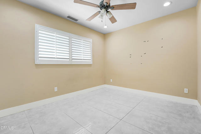 10530 Rubio Avenue, Granada Hills CA: https://media.crmls.org/mediaz/397ce964-a9a7-4405-8de3-9b7ddff828c6.jpg