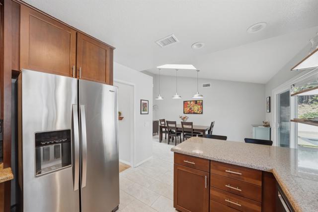 Detail Gallery Image 27 of 50 For 12627 Benavente Way, San Diego,  CA 92129 - 3 Beds | 2 Baths