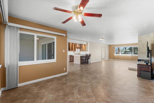 46205 Burroweed Lane, Palm Desert CA: https://media.crmls.org/mediaz/397ec0a7-288d-4cef-8359-a272de0a7435.jpg