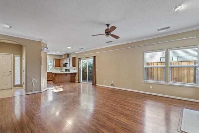 3009 La Vina Circle, Los Banos CA: https://media.crmls.org/mediaz/3980a82b-e885-41c1-b437-34a124fcd001.jpg