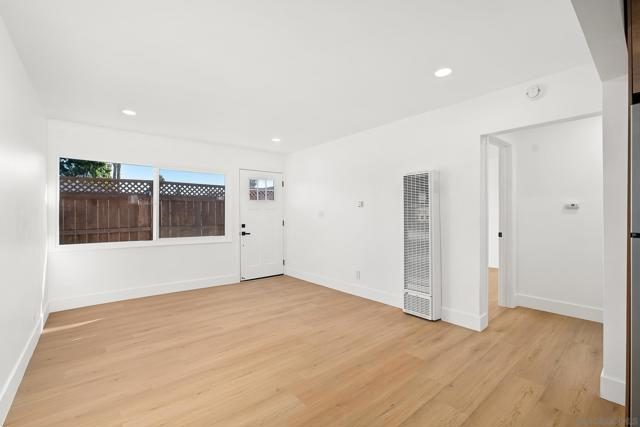 Image 31 of 60 For 4227 Swift Ave