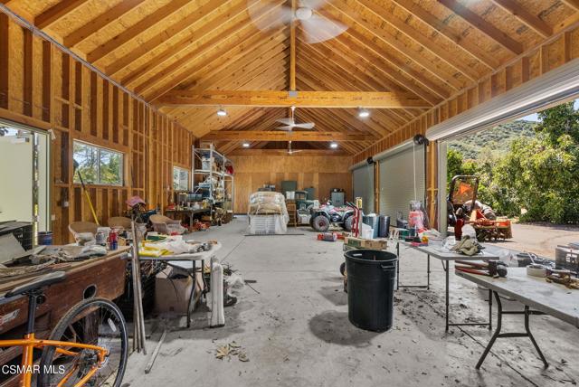 5682 Pine Grove Road, Santa Paula CA: https://media.crmls.org/mediaz/39821d4b-b24e-4b41-bb2b-3e3a49c51302.jpg