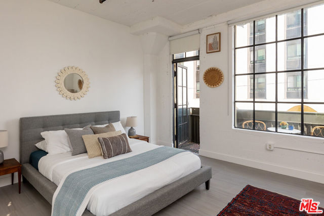 200 N San Fernando Road, Los Angeles CA: https://media.crmls.org/mediaz/3982cbe4-363a-4b37-b926-8d8f46e94fb0.jpg