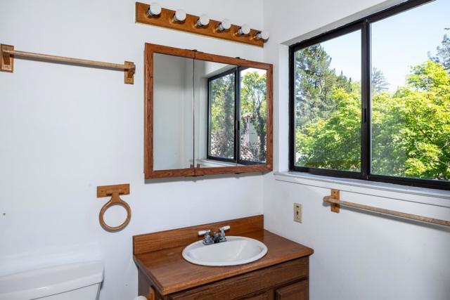 Image 20 of 37 For 800 Loyola Drive