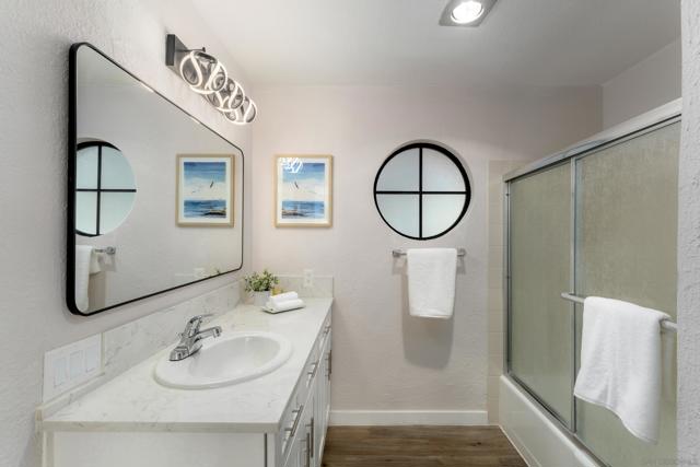 Image 20 of 35 For 2050 Pacific Beach Drive  107