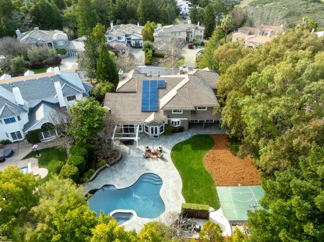 12 Colton Court, Redwood City CA: https://media.crmls.org/mediaz/3983918b-f9fa-43e3-acdf-50272493d708.jpg