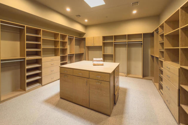 630 N Cahuilla Road, Palm Springs CA: https://media.crmls.org/mediaz/3983d600-4066-4804-b4a6-78292606f5d3.jpg