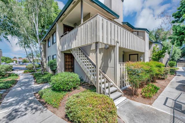 1415 Alma Loop, San Jose CA: https://media.crmls.org/mediaz/39842bcf-e7a4-4cbe-a9d2-8d76408a56a2.jpg