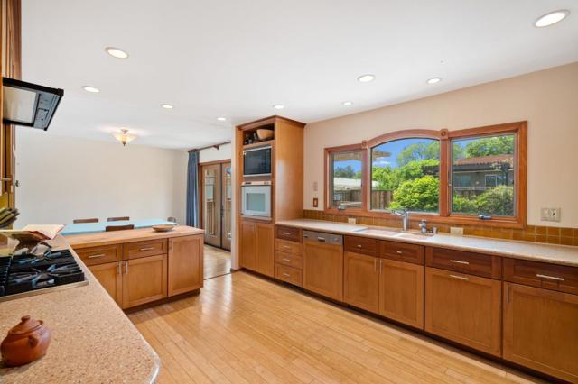 630 Barnsley Way, Sunnyvale CA: https://media.crmls.org/mediaz/398717a2-ed33-42a1-b5fd-3c7d7d9bfc07.jpg
