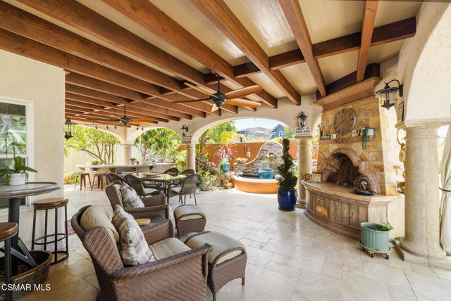 178 Sailwind Court, Simi Valley CA: https://media.crmls.org/mediaz/39875cf5-fd09-41b1-989f-2fe15fe23aee.jpg