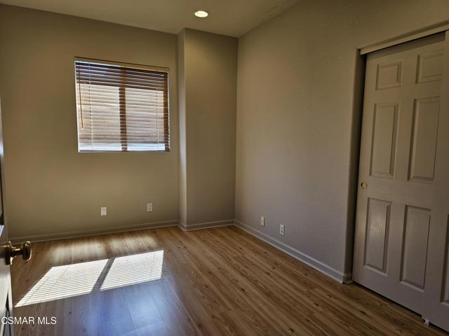 5616 Etiwanda Avenue, Tarzana CA: https://media.crmls.org/mediaz/39879691-a2f0-4661-94bf-06f25cee7e35.jpg