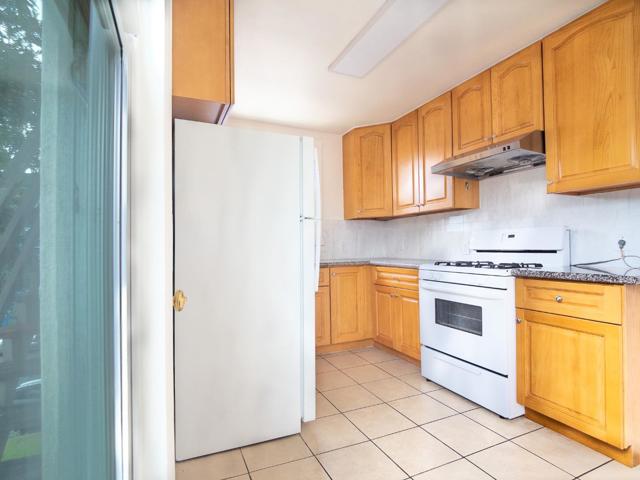 404 Spruce Avenue, South San Francisco CA: https://media.crmls.org/mediaz/3987d186-0f4e-416d-bedb-6d2b696cdbba.jpg