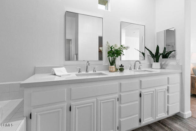 Detail Gallery Image 29 of 54 For 3412 Rockhampton Dr, Camarillo,  CA 93012 - 3 Beds | 3/1 Baths