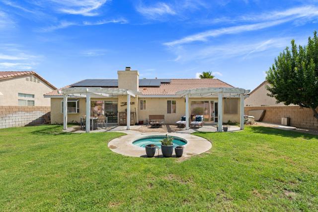 42639 Devonshire Street, Palm Desert CA: https://media.crmls.org/mediaz/39896c9b-251b-4f6c-944c-78eebfd05d00.jpg