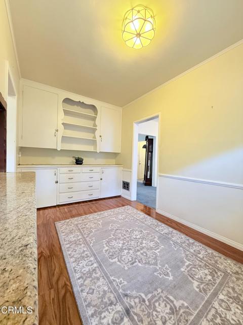 250 S Berkeley Avenue, Pasadena CA: https://media.crmls.org/mediaz/3989f0b4-1915-47c3-b495-8ef63ad7ac35.jpg