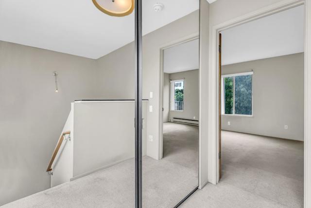 999 Carolina Street, San Francisco CA: https://media.crmls.org/mediaz/398a3705-e5a8-48ff-9ba2-9af866a4ad51.jpg