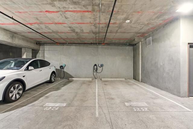 600 El Camino Real, Belmont CA: https://media.crmls.org/mediaz/398b7beb-31b4-4c2a-a24a-b688e28c7faa.jpg