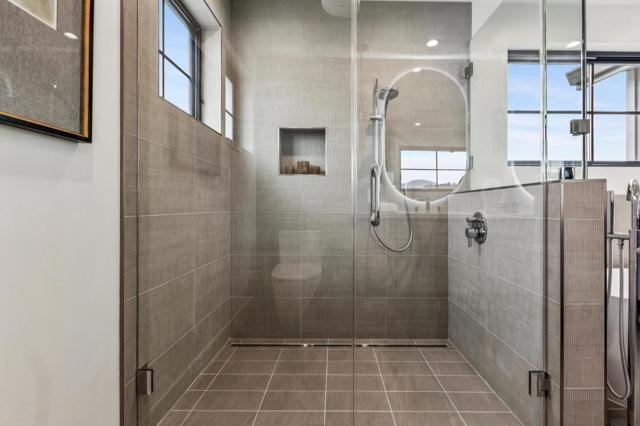 587 Creekside Court, Half Moon Bay CA: https://media.crmls.org/mediaz/398d7b08-c3d9-4ea0-9d0a-796c2412ecee.jpg