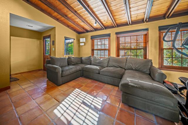 1497 Highland Place, Seaside CA: https://media.crmls.org/mediaz/398dc4ef-b245-4a24-be2c-c5c2bfa6af76.jpg