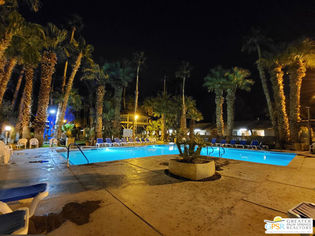 70875 Dillon Road, Desert Hot Springs CA: https://media.crmls.org/mediaz/398e6534-23cc-4eac-a9af-e7dcf06f9922.jpg