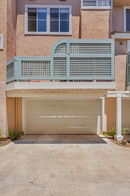 Detail Gallery Image 32 of 36 For 12916 Carmel Creek Rd, San Diego,  CA 92130 - 2 Beds | 2/1 Baths