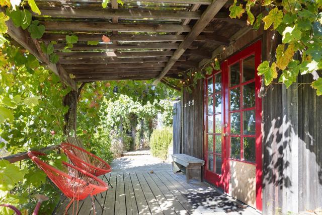 47320 Highway 1, Big Sur CA: https://media.crmls.org/mediaz/39911c94-bca1-43ed-a27b-9ac9a9af78d5.jpg