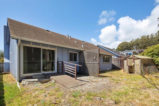 230 Coral Reef Avenue, El Granada CA: https://media.crmls.org/mediaz/3991b625-99d1-49dc-87a2-0e44e7a5d4d5.jpg