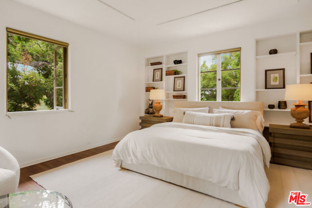 405 Toro Canyon Road, Carpinteria CA: https://media.crmls.org/mediaz/3991c239-1894-498c-97f8-7bfdbd8e6153.jpg