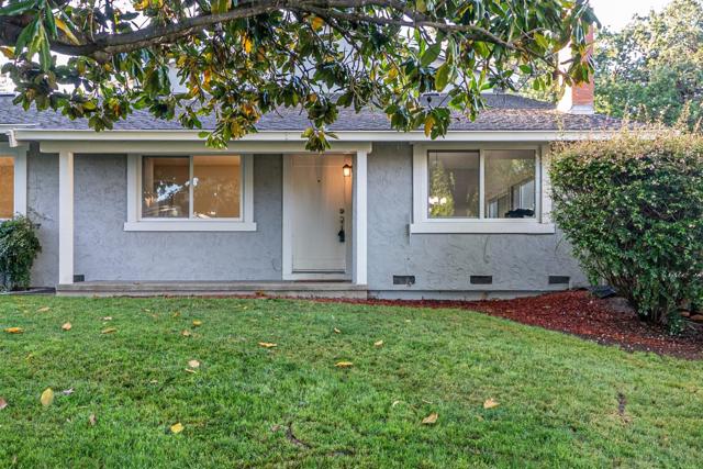 1119 Glengarry Drive, Walnut Creek CA: https://media.crmls.org/mediaz/3991e6be-34ee-4e94-865b-0120ea5843dd.jpg