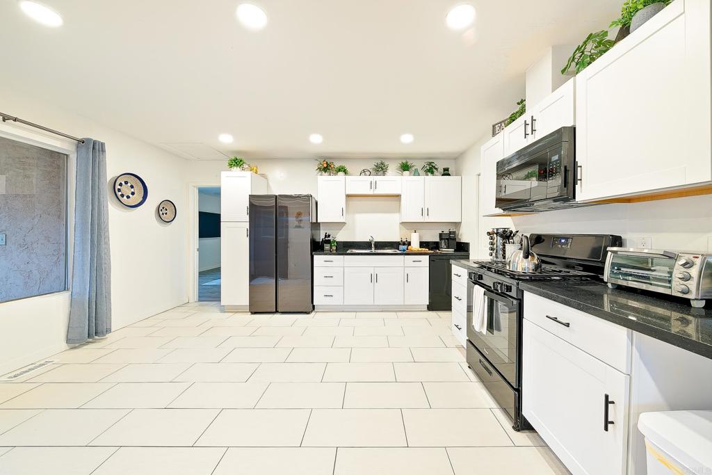 965 Rosecrans Street - photo 14