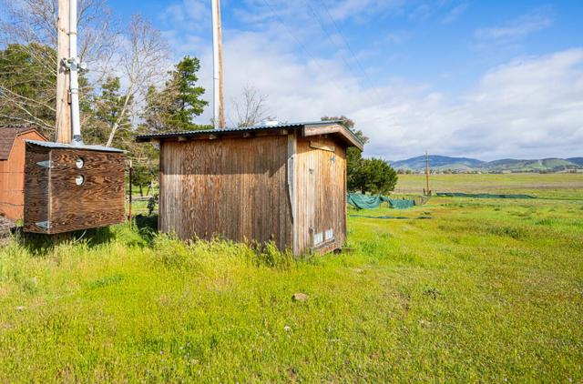 50255 Adobe Place, Bradley CA: https://media.crmls.org/mediaz/3994eaef-cc90-4733-a169-841086e5b9e4.jpg