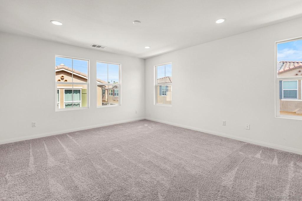 505 Pinedale - photo 16