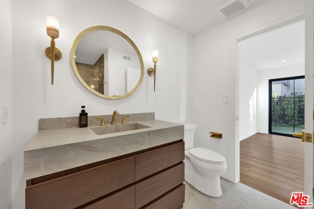 8815 Sari Avenue photo 15