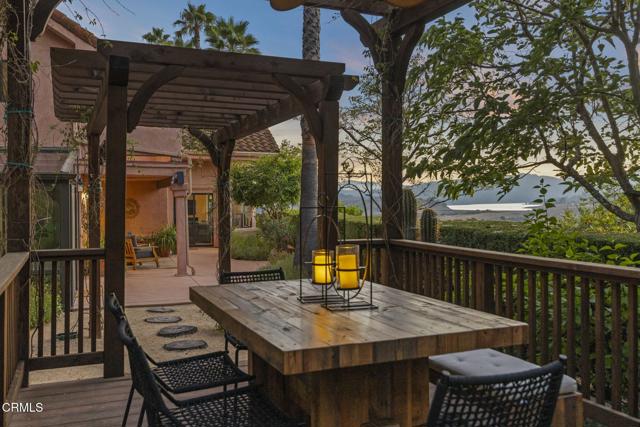 Detail Gallery Image 13 of 49 For 10920 Ventura Ave, Oak View,  CA 93022 - 3 Beds | 4 Baths