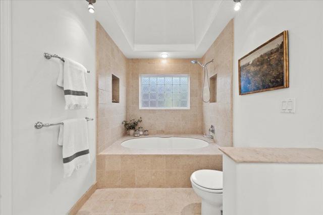 304 Harbor Drive, Santa Cruz CA: https://media.crmls.org/mediaz/39982fba-0ba8-4aca-b700-7d7232f7cc5b.jpg