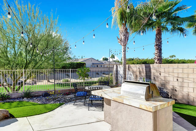 Image 38 of 40 For 43179 Corte Del Oro