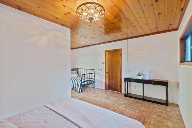 13185 Junction Avenue, Boulder Creek CA: https://media.crmls.org/mediaz/399911fa-20f5-4b5e-a9de-9dd45ae8a652.jpg