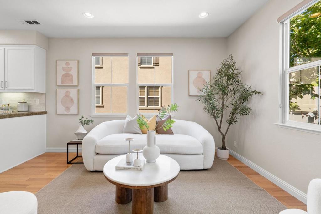 https://media.crmls.org/mediaz/3999e426-e6a6-49eb-b17e-b9e05071b63a.jpg?preset=X-Large