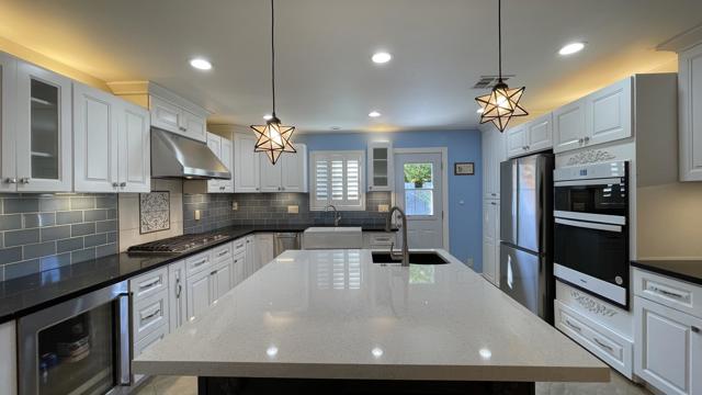 54925 Avenida Alvarado, La Quinta CA: https://media.crmls.org/mediaz/399c0423-0427-4bb9-ba6f-4e49ab6f4a94.jpg