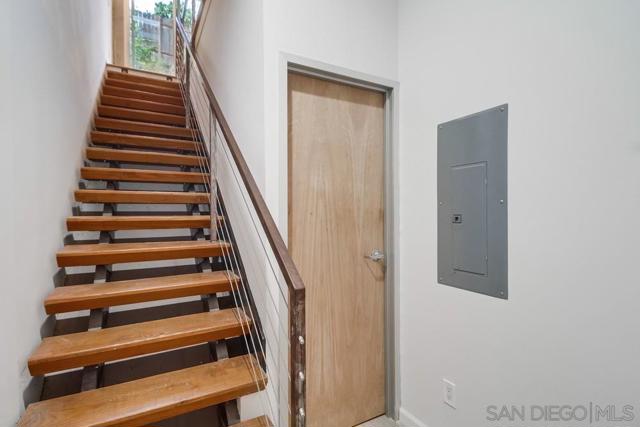 Image 6 of 56 For 3033 India St  8