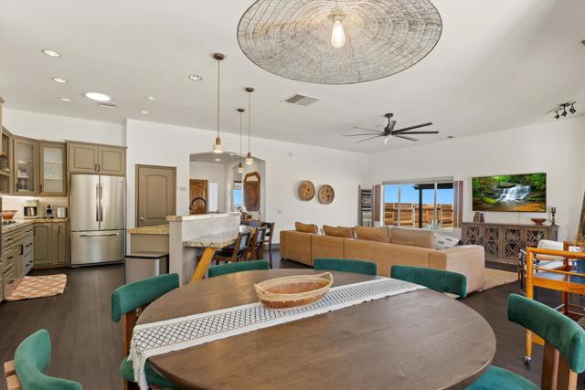 60377 Pueblo Trail, Joshua Tree CA: https://media.crmls.org/mediaz/399d2eb1-f1ea-4899-bda0-e209bb6310f9.jpg