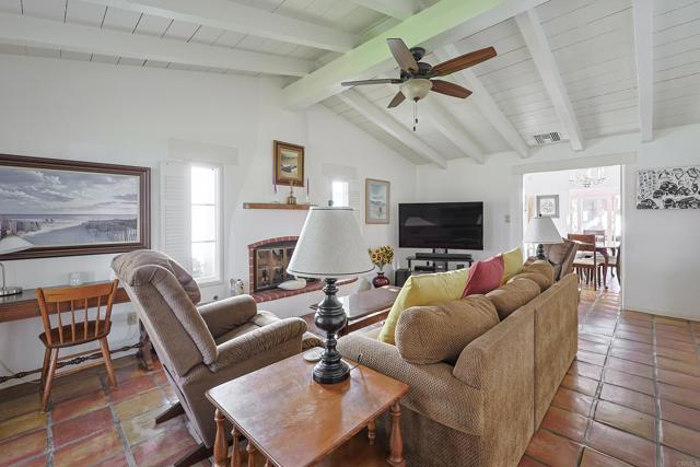 Detail Gallery Image 4 of 57 For 817 Margarita, Coronado,  CA 92118 - 3 Beds | 2 Baths